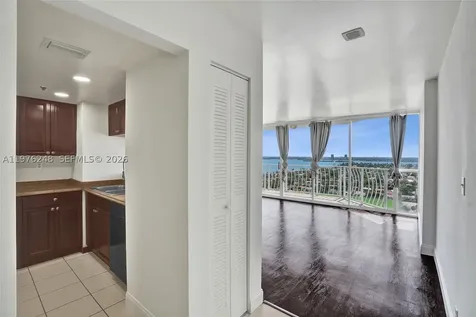 7601 E Treasure Drive North Bay Village FL 33141