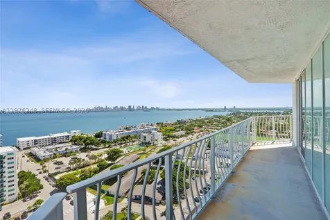7601 E Treasure Drive North Bay Village FL 33141