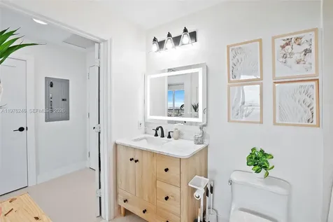 60 SW 13th Street Miami FL 33130