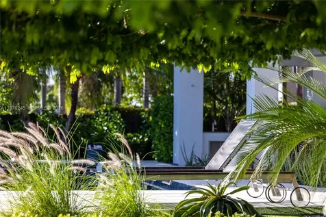 2101 NE 20th Avenue Wilton Manors FL 33305