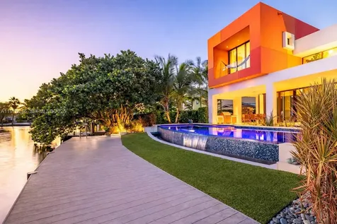 2101 NE 20th Avenue Wilton Manors FL 33305