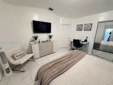 14712 SW 123rd Avenue Miami FL 33186