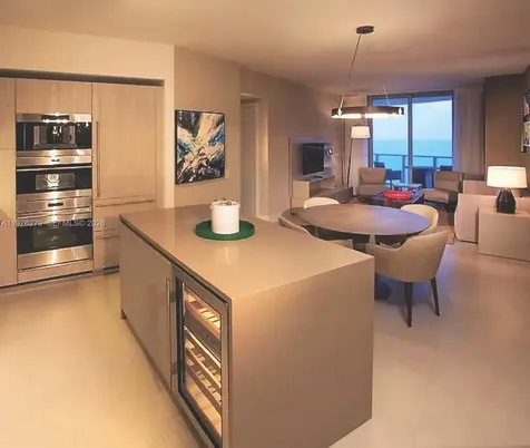4111 S Ocean Drive Hollywood FL 33019