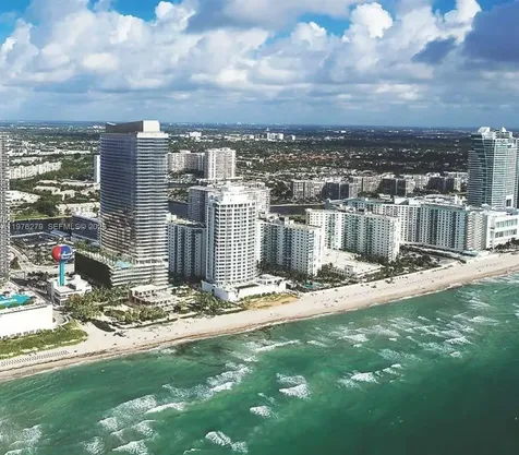 4111 S Ocean Drive Hollywood FL 33019