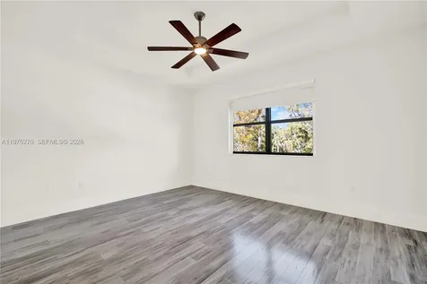 9243 SW 227th Terrace Cutler Bay FL 33190