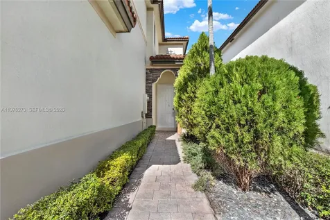 9243 SW 227th Terrace Cutler Bay FL 33190