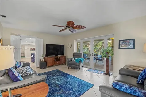 15401 SW 81 Avenue Palmetto Bay FL 33157