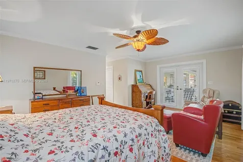 15401 SW 81 Avenue Palmetto Bay FL 33157
