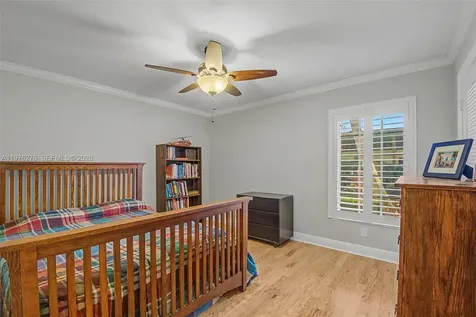 15401 SW 81 Avenue Palmetto Bay FL 33157