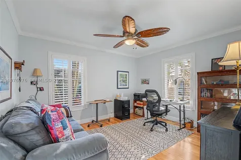15401 SW 81 Avenue Palmetto Bay FL 33157