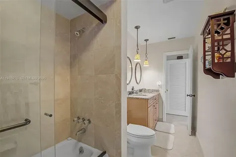 15401 SW 81 Avenue Palmetto Bay FL 33157