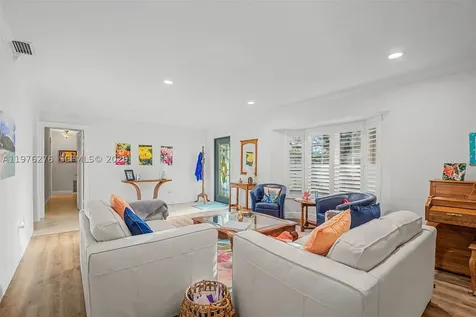 15401 SW 81 Avenue Palmetto Bay FL 33157