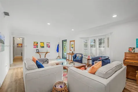 15401 SW 81 Avenue Palmetto Bay FL 33157