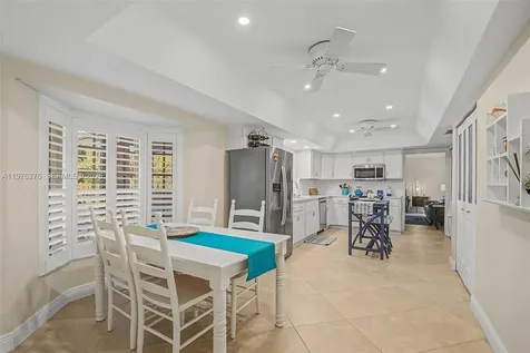 15401 SW 81 Avenue Palmetto Bay FL 33157