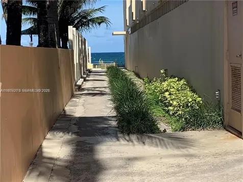 4228 N Ocean Drive Lauderdale By The Sea FL 33308