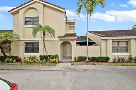 6523 NW 170th Lane Hialeah FL 33015