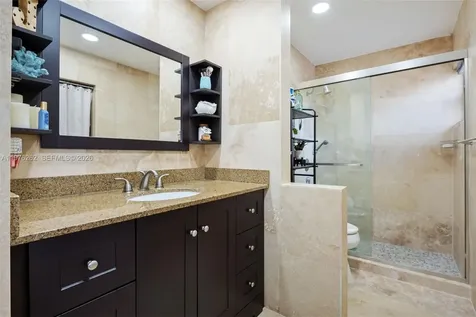 6523 NW 170th Lane Hialeah FL 33015