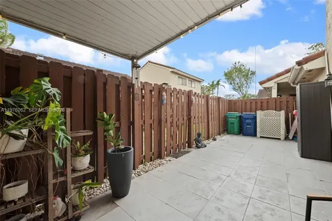 6523 NW 170th Lane Hialeah FL 33015