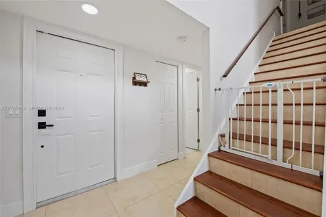 6523 NW 170th Lane Hialeah FL 33015