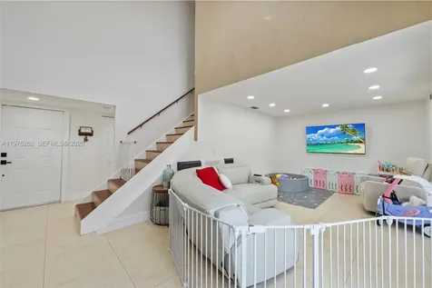 6523 NW 170th Lane Hialeah FL 33015