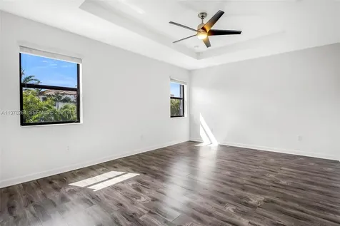 3440 W 100th Terrace Hialeah FL 33018