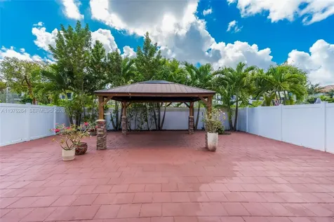 3440 W 100th Terrace Hialeah FL 33018