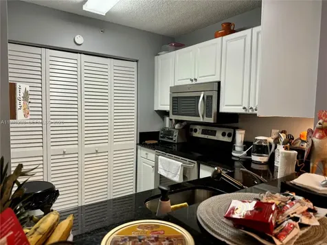 2711 Ocean Club Boulevard Dania Beach FL 33019