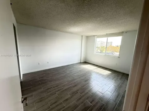 919 Hillcrest Drive Hollywood FL 33021