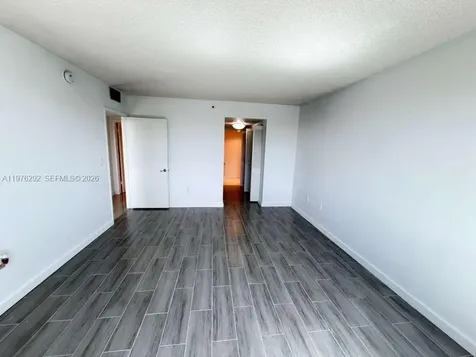 919 Hillcrest Drive Hollywood FL 33021