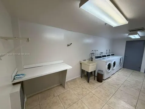 919 Hillcrest Drive Hollywood FL 33021