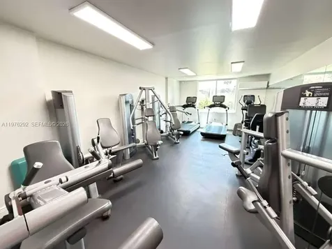 919 Hillcrest Drive Hollywood FL 33021