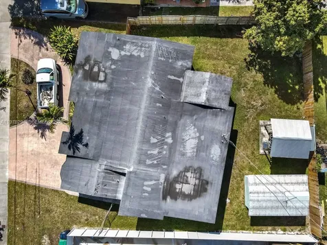 4820 SW 112th Avenue Miami FL 33165