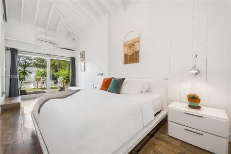 1098 NE 99th Street Miami Shores FL 33138