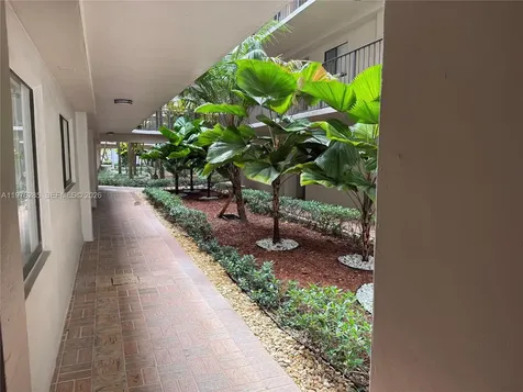 8650 SW 133rd Avenue Road Miami FL 33183