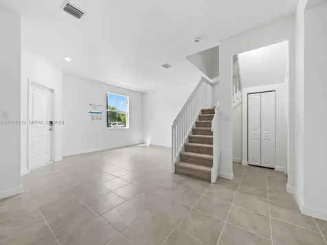 1513 SE 27th Road Homestead FL 33035