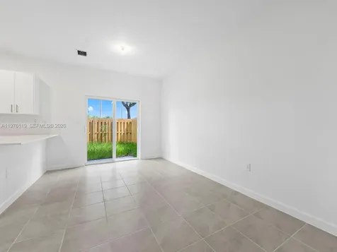 1513 SE 27th Road Homestead FL 33035