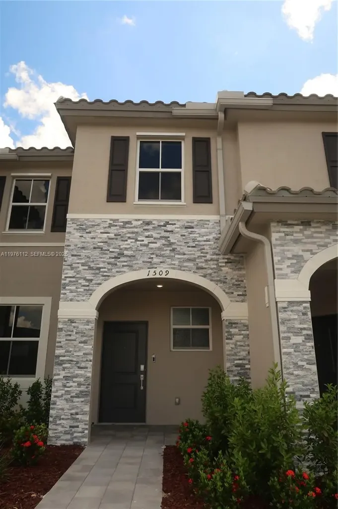 1509 SE 27th Road Homestead FL 33035