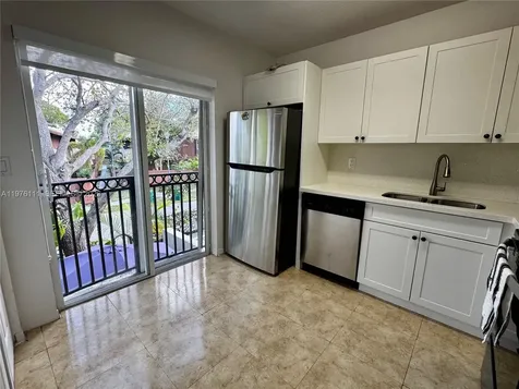 6676 SW 115th Court Miami FL 33173