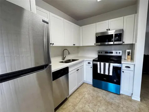 6676 SW 115th Court Miami FL 33173