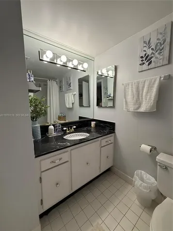 18011 Biscayne Boulevard Aventura FL 33160