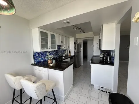 18011 Biscayne Boulevard Aventura FL 33160