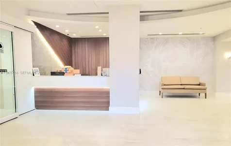 3001 S Ocean Drive Hollywood FL 33019