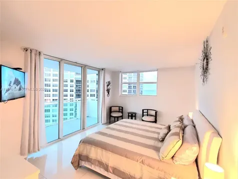 3001 S Ocean Drive Hollywood FL 33019
