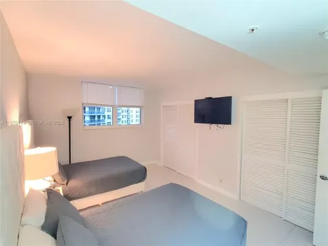 3001 S Ocean Drive Hollywood FL 33019