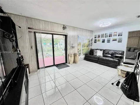 7005 NW 94th Avenue Tamarac FL 33321