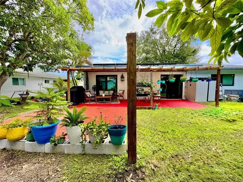 7005 NW 94th Avenue Tamarac FL 33321
