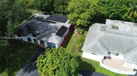 7005 NW 94th Avenue Tamarac FL 33321