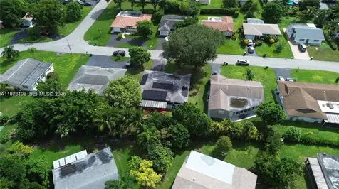 7005 NW 94th Avenue Tamarac FL 33321