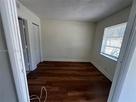 3033 NW 68th Street Fort Lauderdale FL 33309