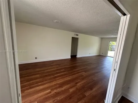 3033 NW 68th Street Fort Lauderdale FL 33309